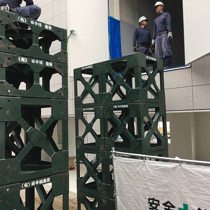 発電機事搬入・据付工事