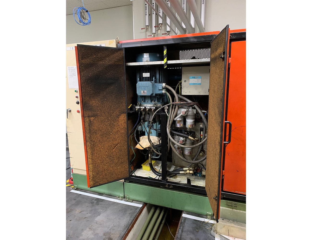 18インチミキシングロール機(油圧モーター)